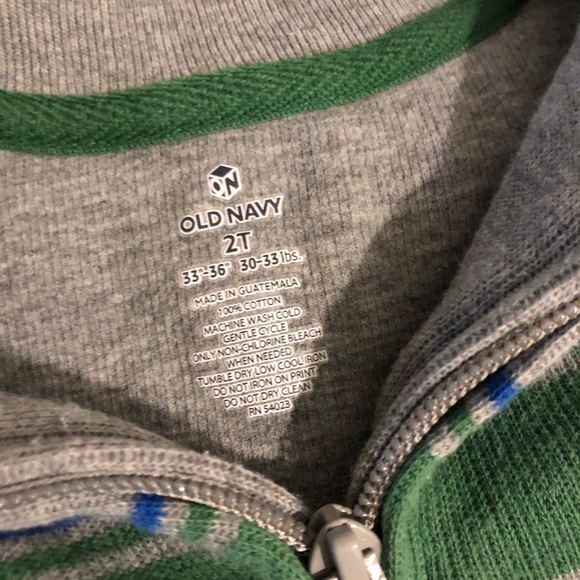 ⭐️4/$20⭐️ Old Navy 1/4 Zip Sweater - Picture 3 of 3